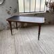 Table drapière en noyer, 1900