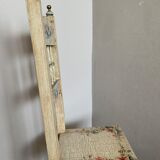 Chaise en bois enfant blanche et fleurie peinte à la main
