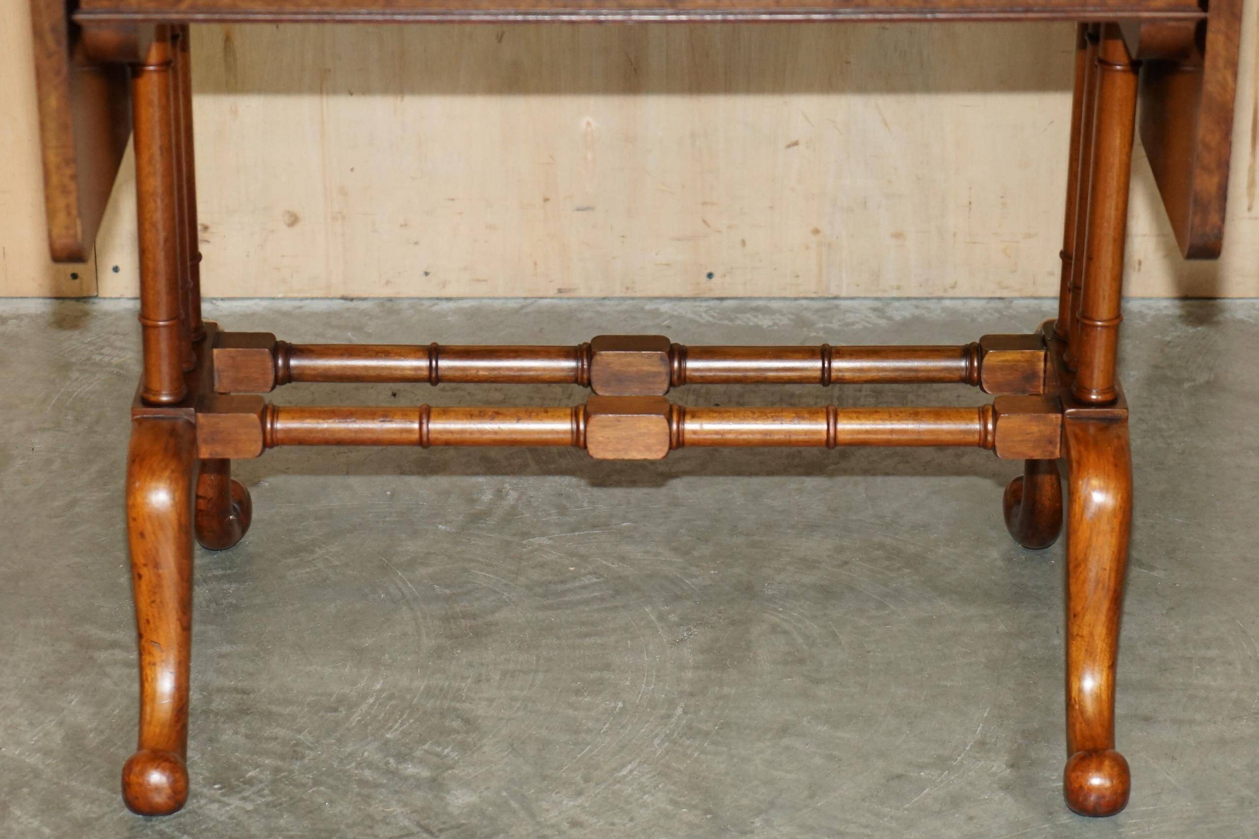 Antique extendable coffee table circa 1880 in solid walnut.
