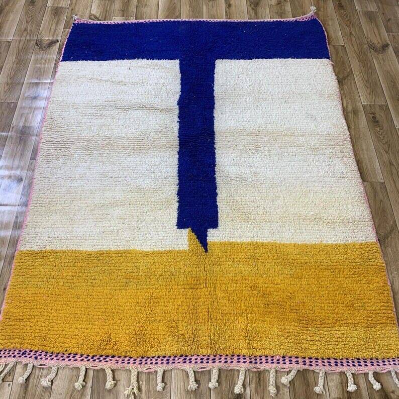 Handmade traditional Berber rug size 100 x 200 cm