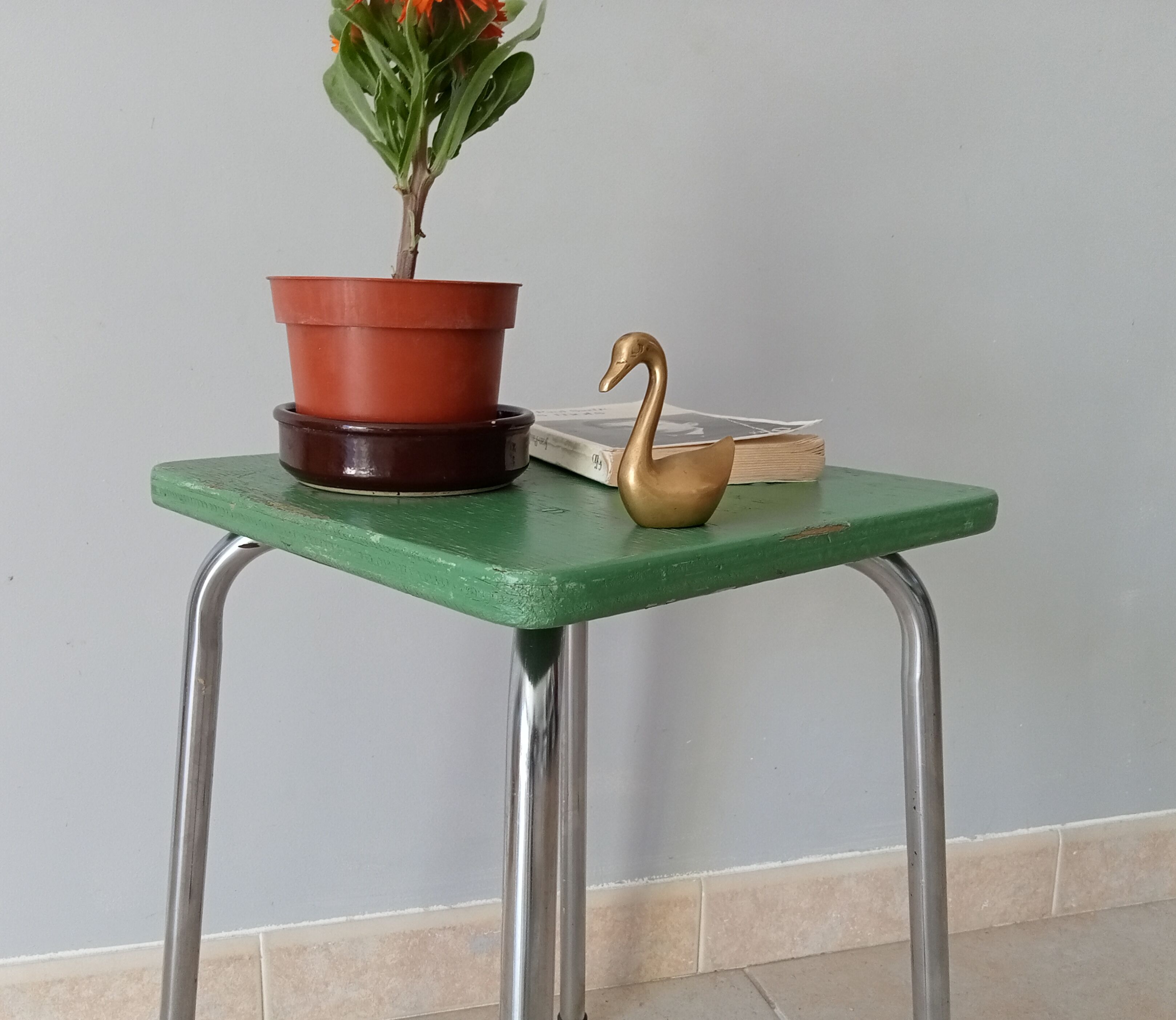 Vintage stool 80s
