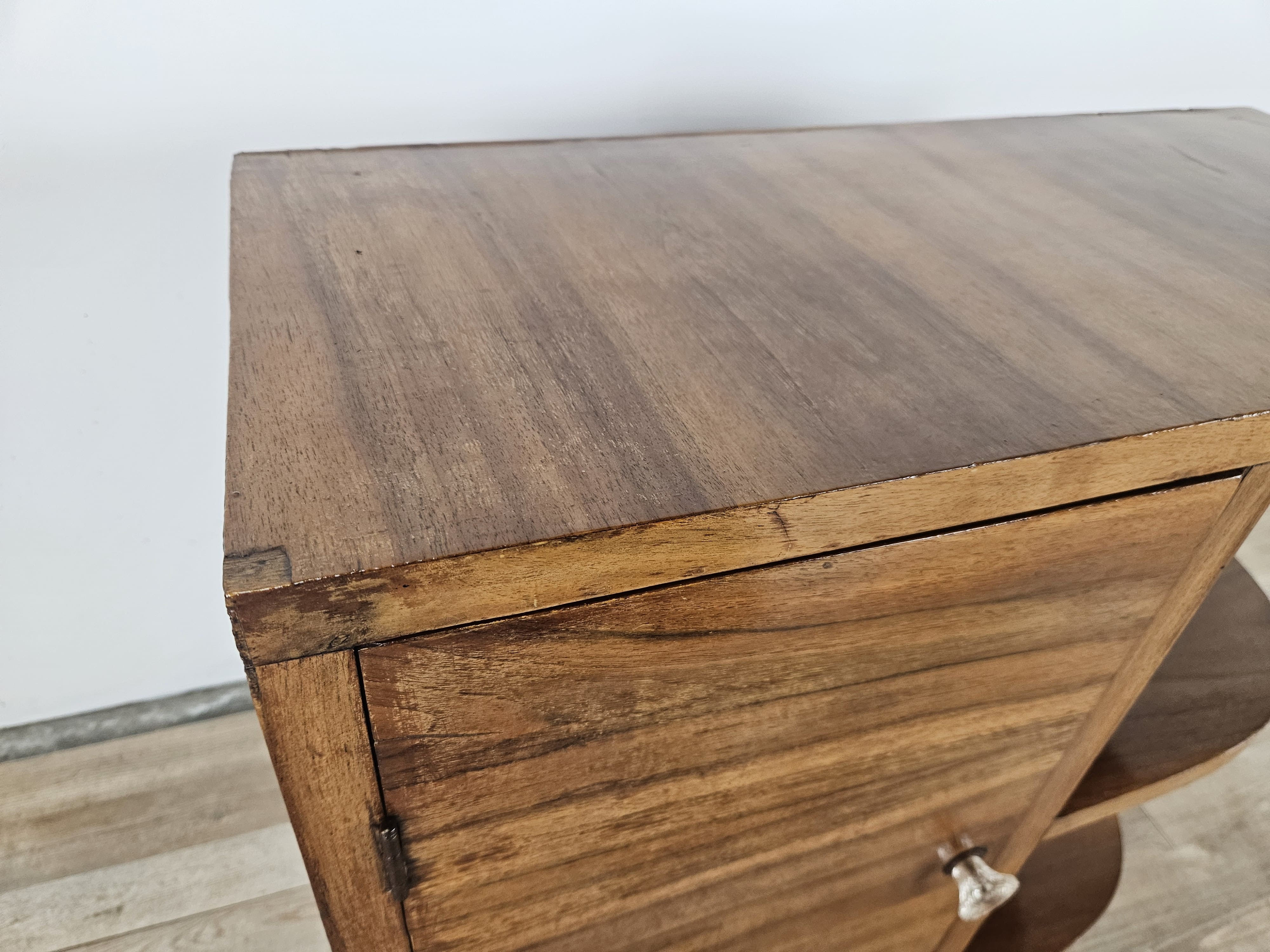Art Decò side cabinet from the 1940s