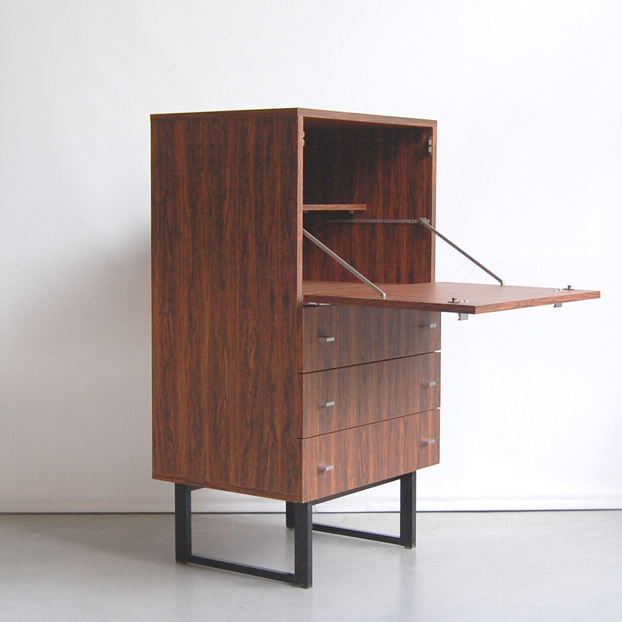 Bar furniture or secretary "693" by Pierre Guariche for Meurop 1960