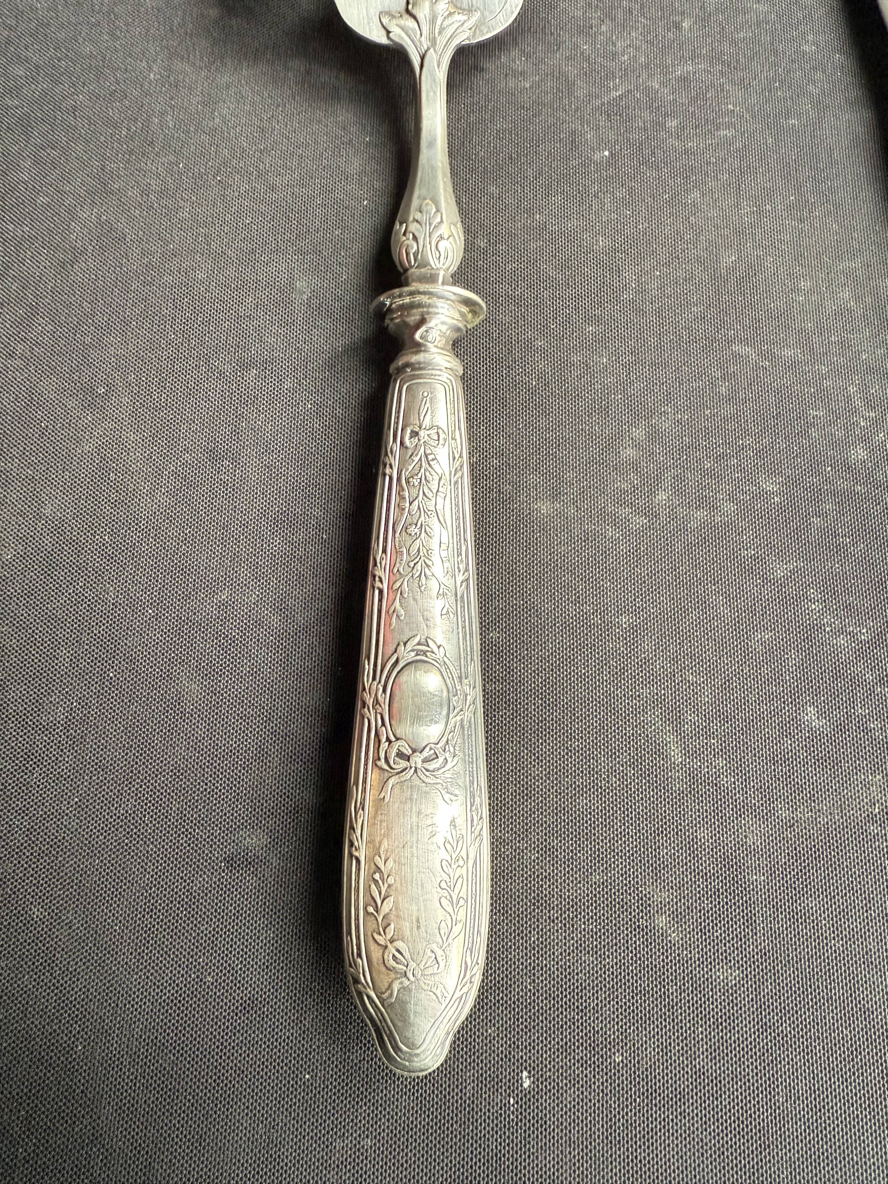 Fish Serving Cutlery – Silver and Silver Plated