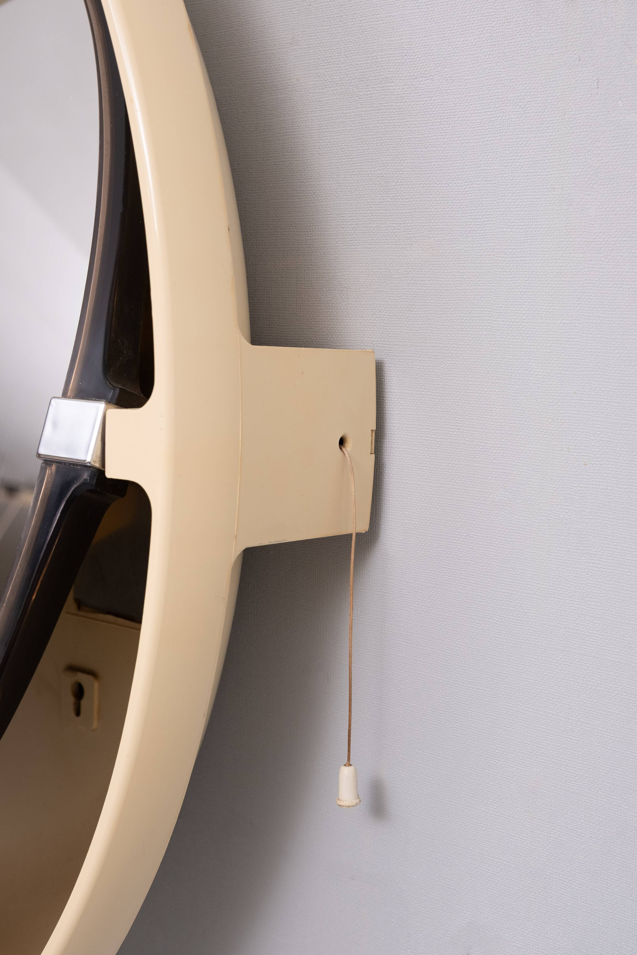 Miroir ovale pivotant Space Ace Allibert, années 1970