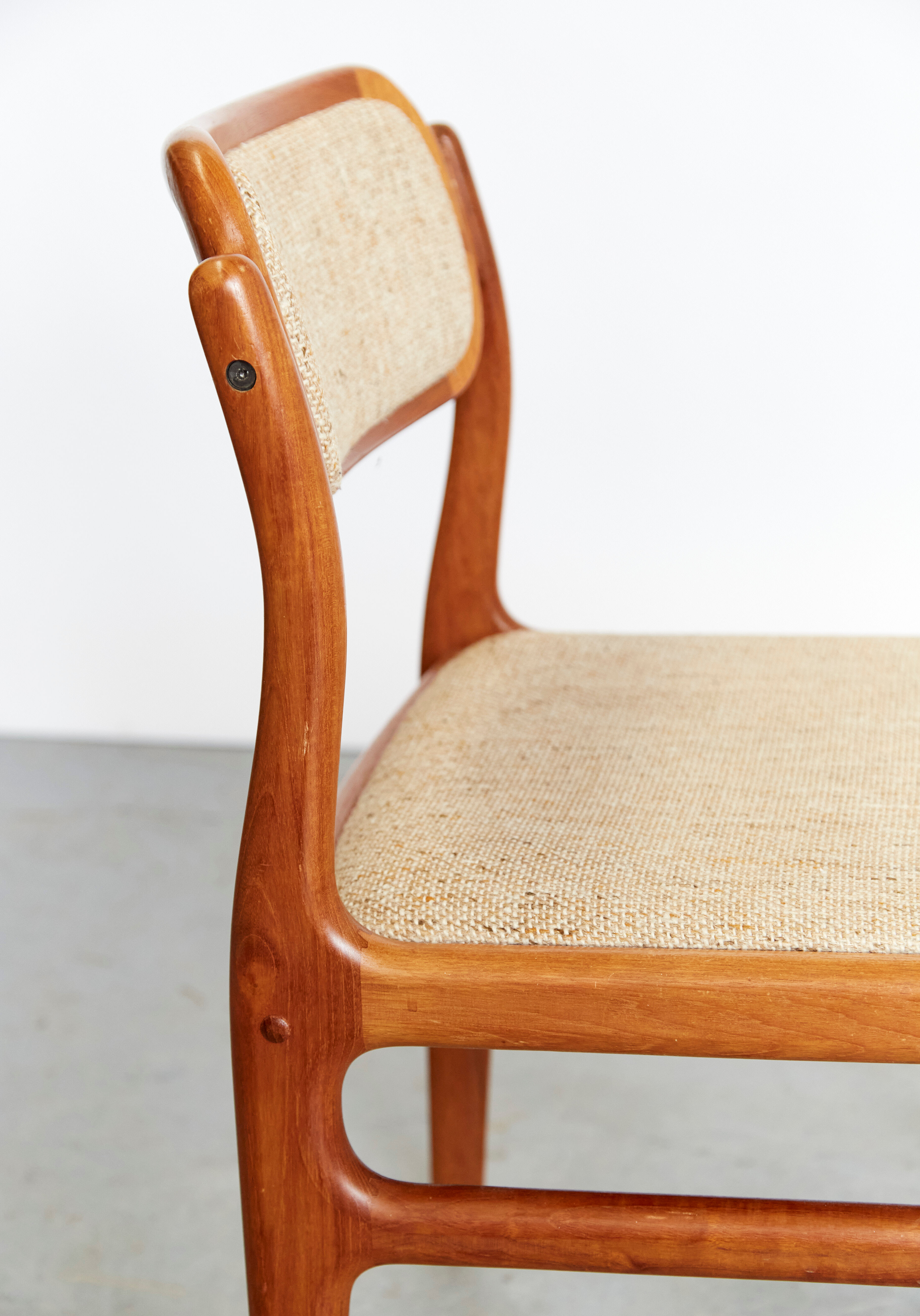 Johannes Andersen teak dining chairs for Uldum