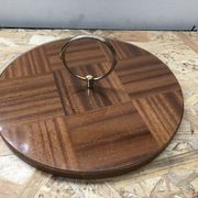 Ancien plat plateau fromage bois + plexi + anse laiton cuisine vintage