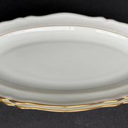 2 petits plats ovales en porcelaine blanche