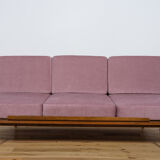 Czechoslovakian sofa from UP Zavody, 1960s
