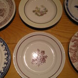 Set of 6 different flat plates