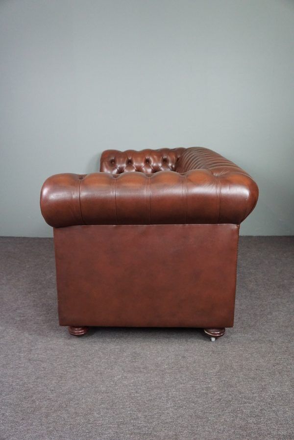 Chesterfield sofa 2.5 seats