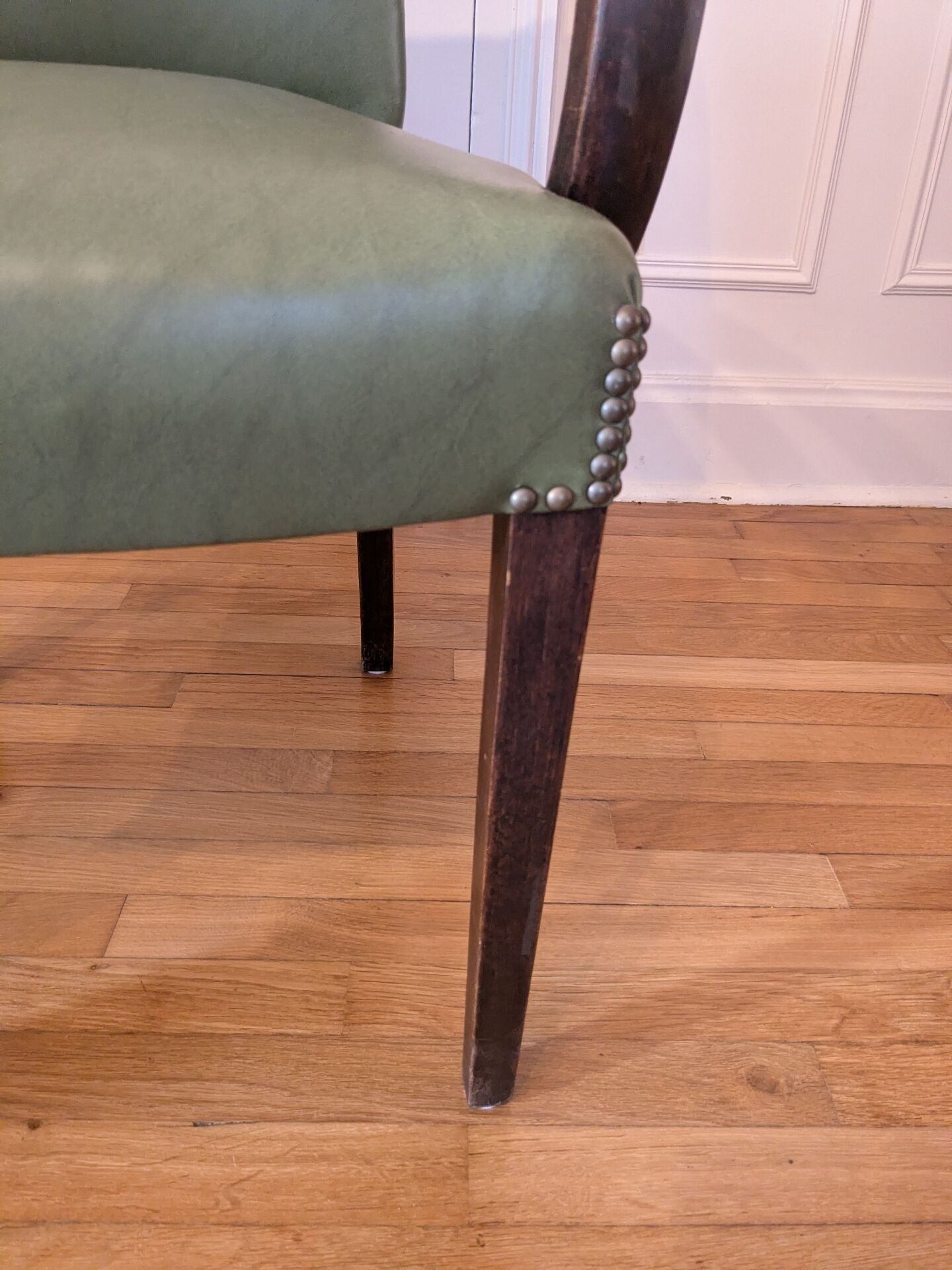 Bridge armchair