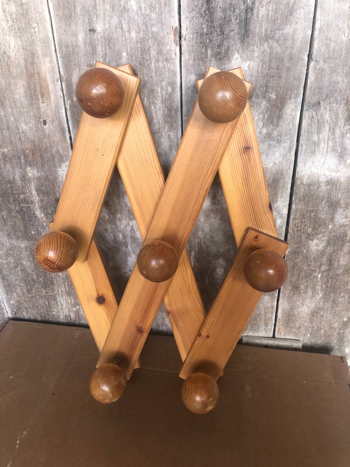 Old Extensible Wall Coat Rack x7 Vintage Wooden Ball Hooks #A704