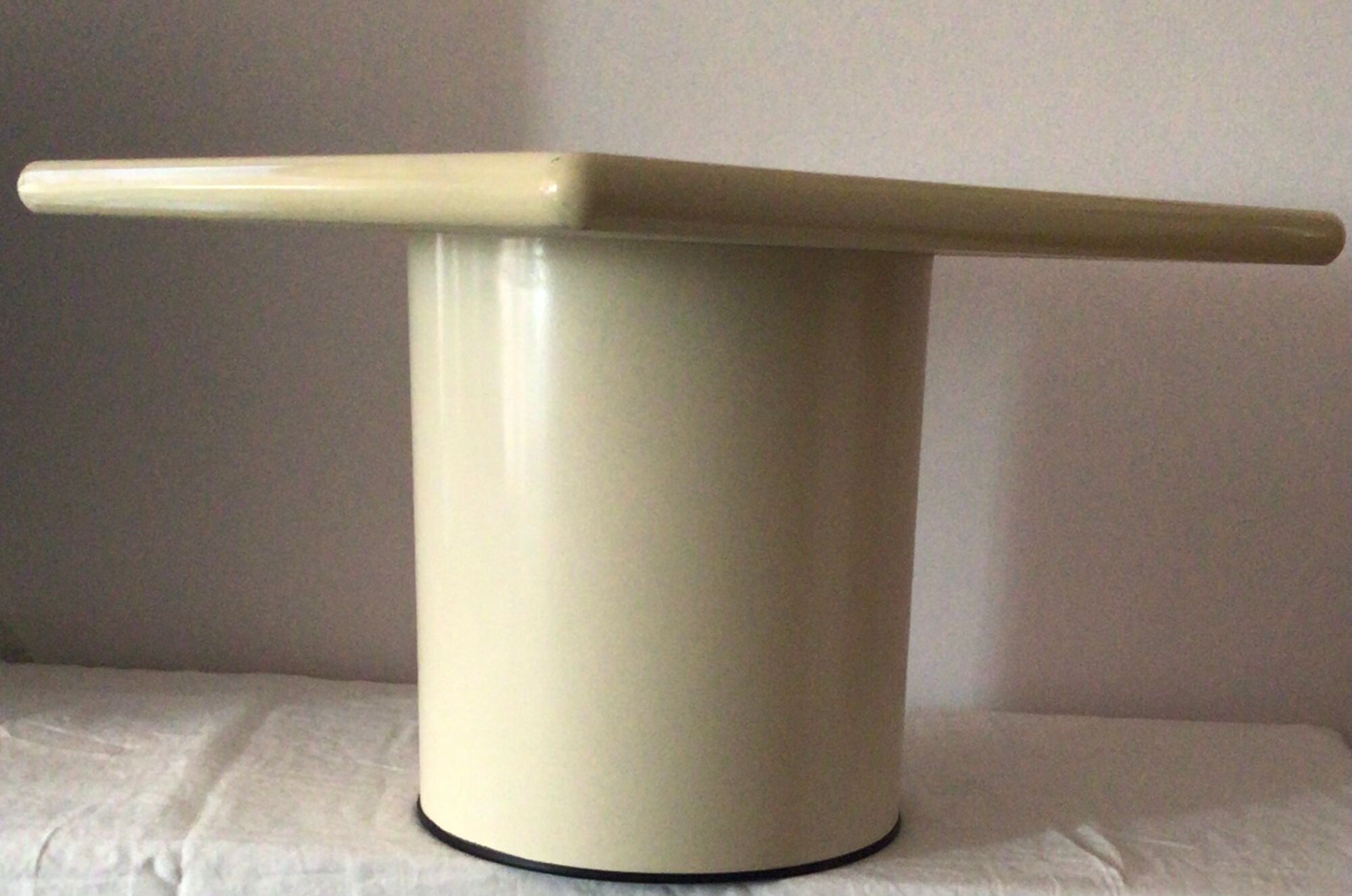 Coffee table wood metal vintage year 70.