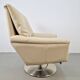 Fauteuil Cece pivotant en cuir de Leolux