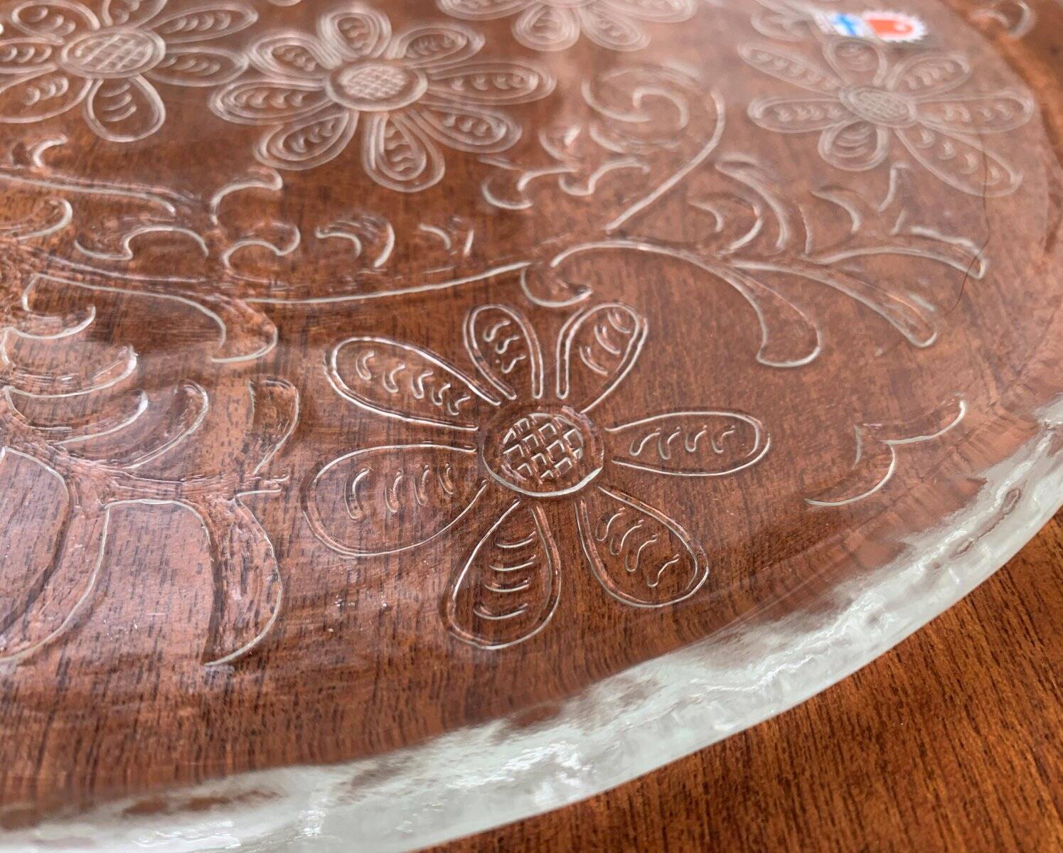 Large Finnish glass plate from the mid-century by Humppila.