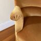 Fauteuil crapaud velours moutarde 