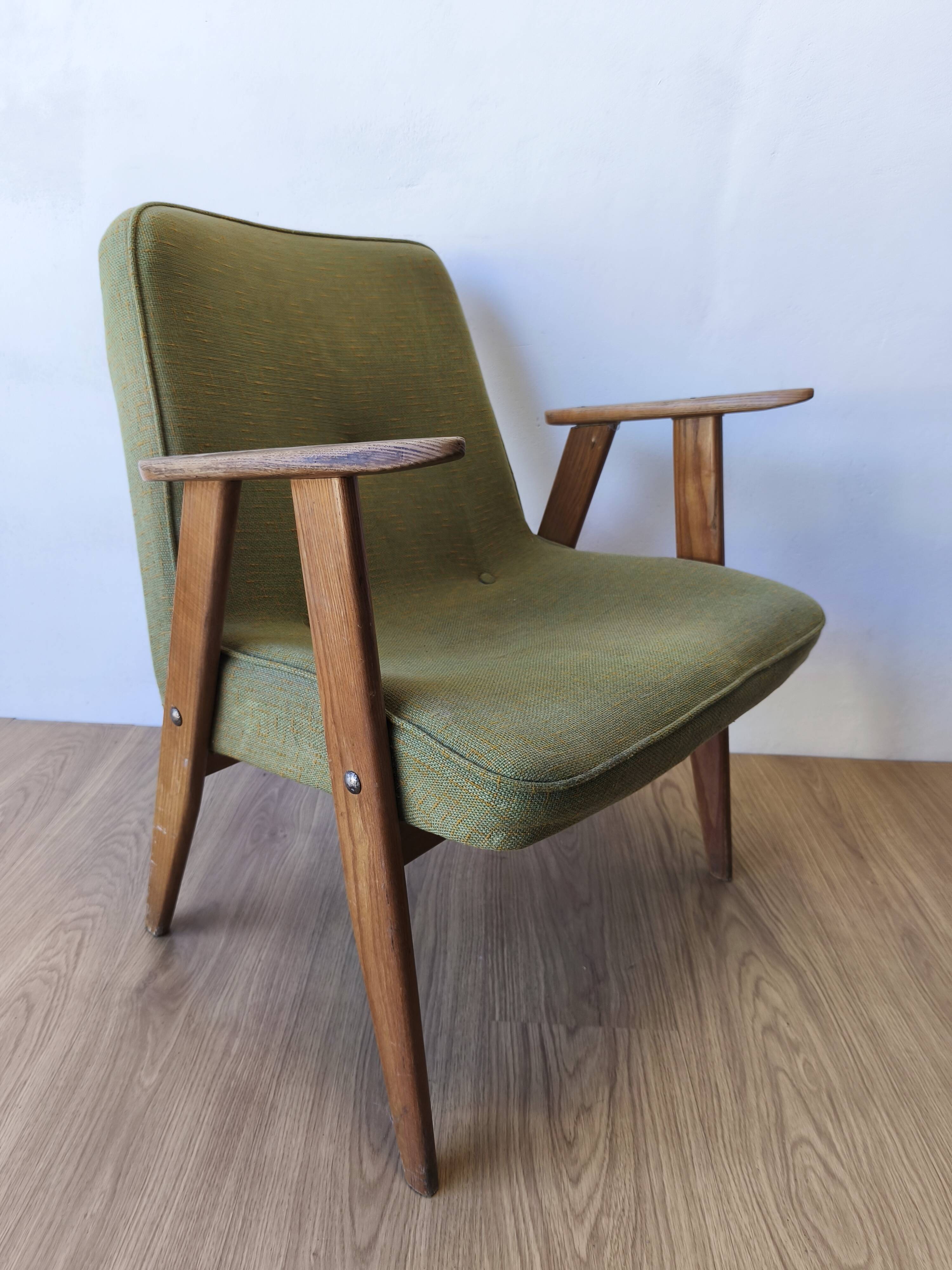 Armchair model 366 Chierowski 70s.