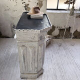 White patina and zinc counter