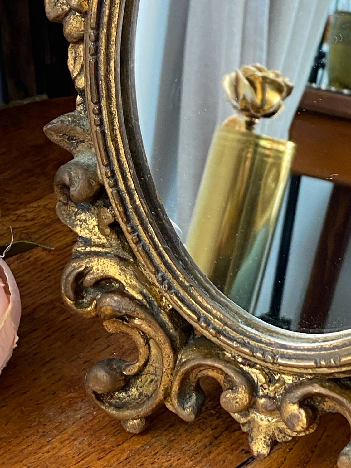 Baroque mirror from the 70s, in gilded wood