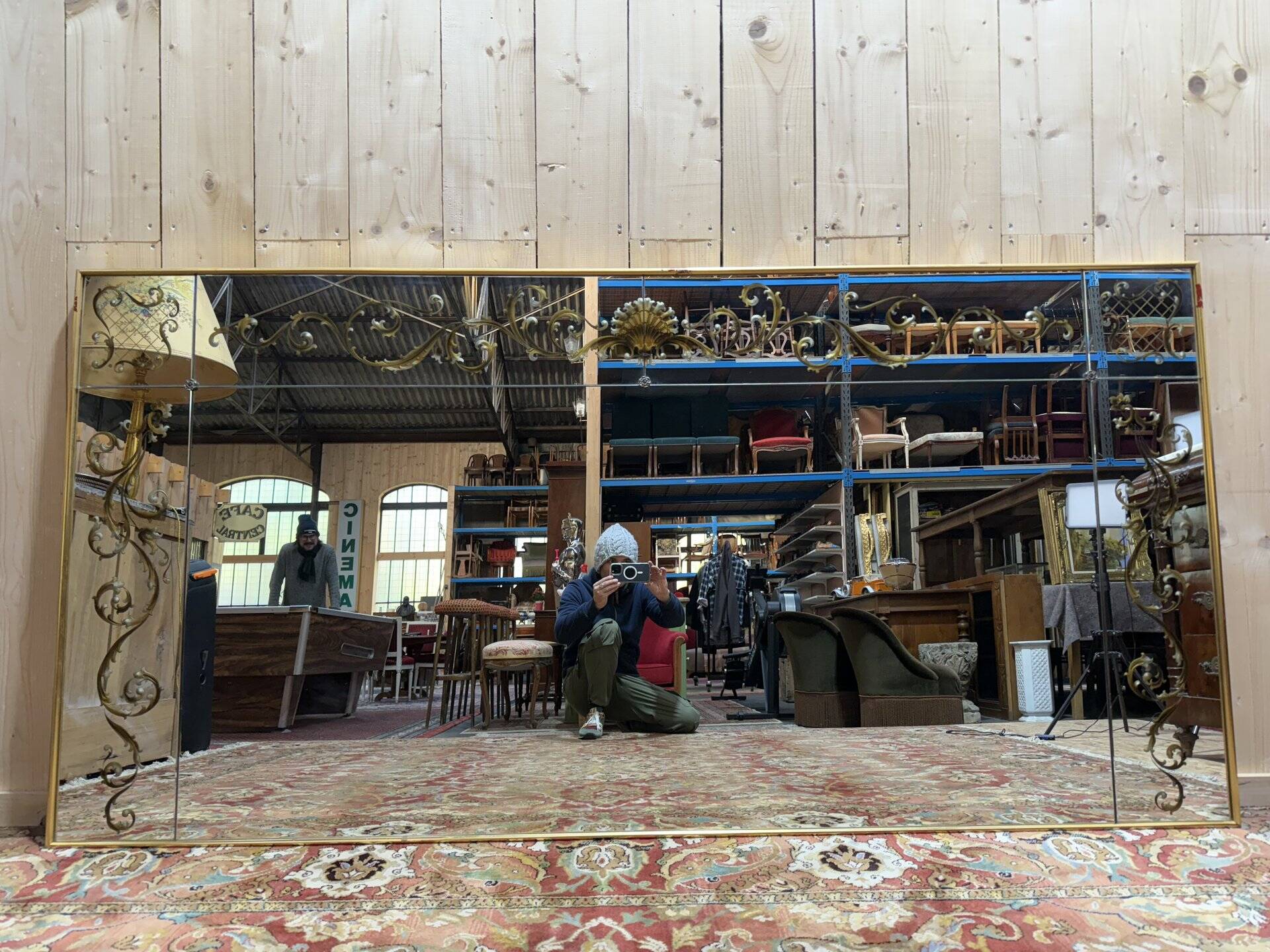 Venetian bistro/brasserie mirror in Art Nouveau verre églomisé