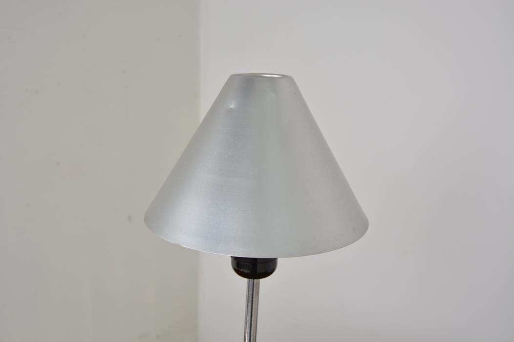 Santa & Cole Gira table "Lamp twist"