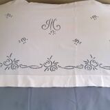 Cotton sheet embroidered Richelieu monogrammed "M"