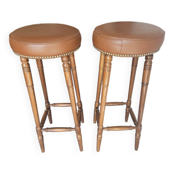 Bar stool