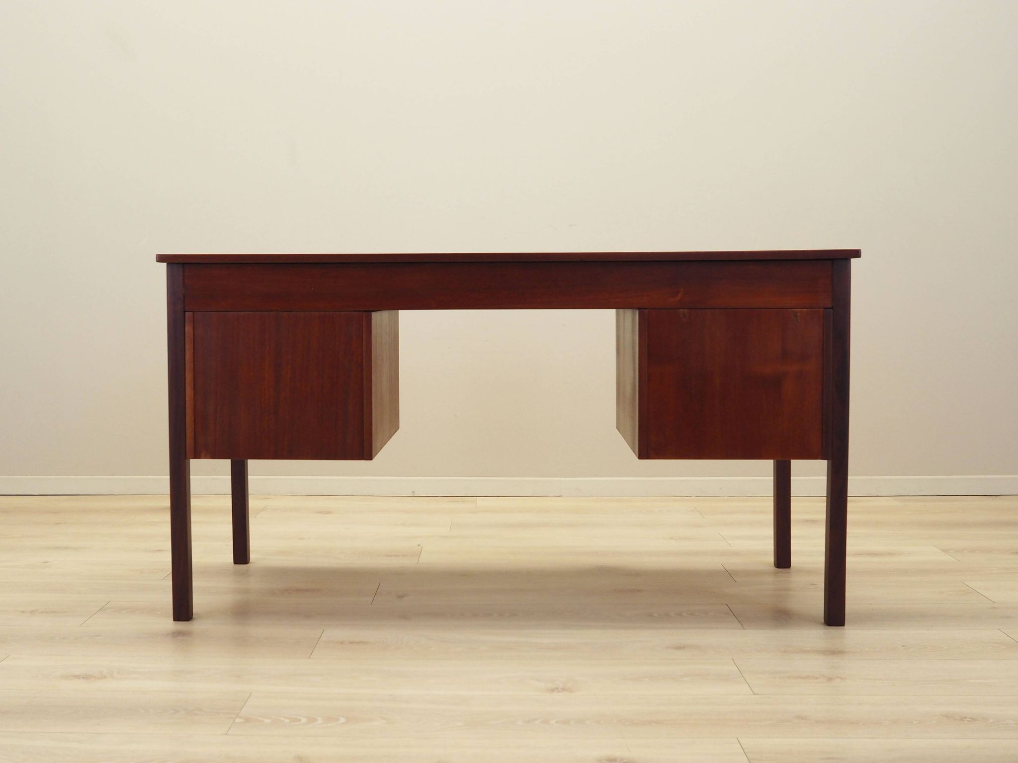 Bureau danois en teck, années 1970