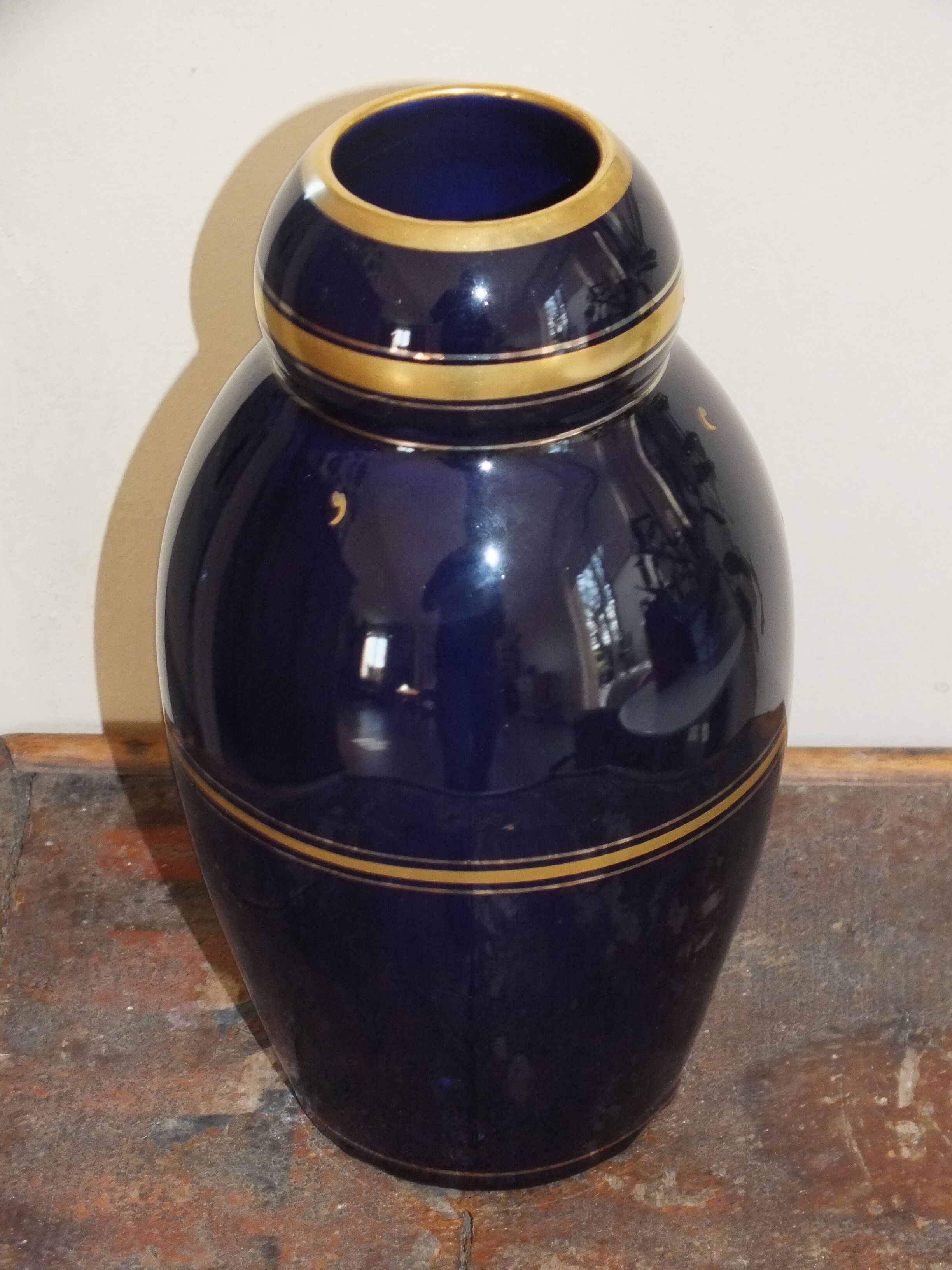 Vase 30s blue of Sèvres and gold Ste Radégonde or Tours Pinon (unsigned)
