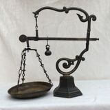 Brass countertop libra with vintage Italian bronze around 1940