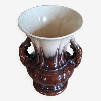 Numbered amphora vase