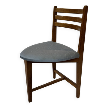 Chaise de salle à manger à trois pieds vintage rare des années 1960, chaise en chêne en forme de cœur