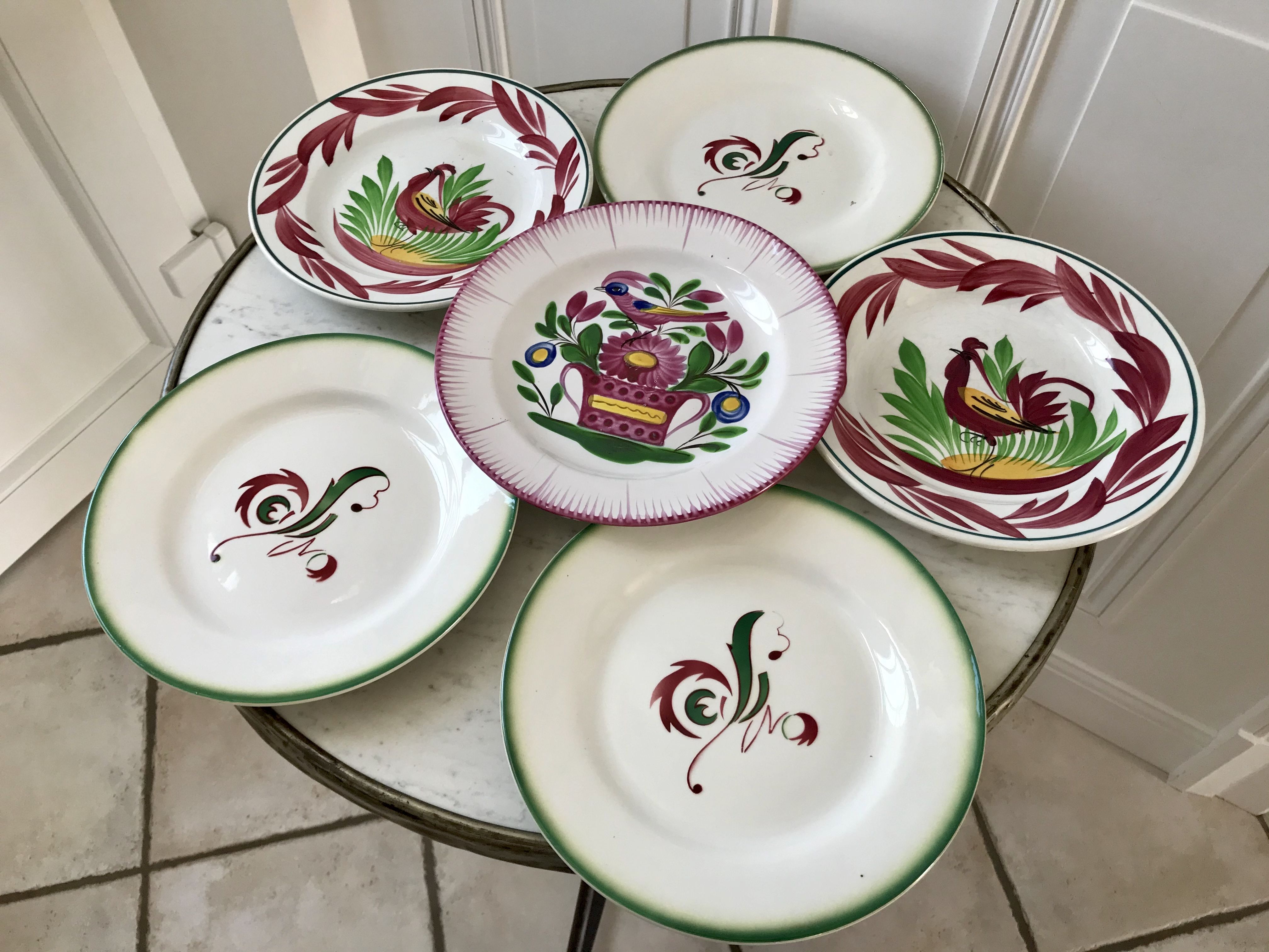 Set of 6 flat plates mismatched Digoin Sarreguemines models Rooster and Casino 30s