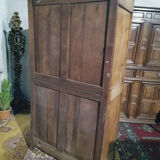 Louis Philippe walnut cabinet 19th-century