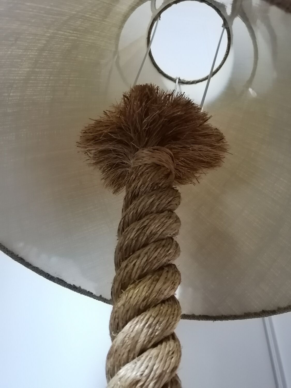 Rope floor lamp