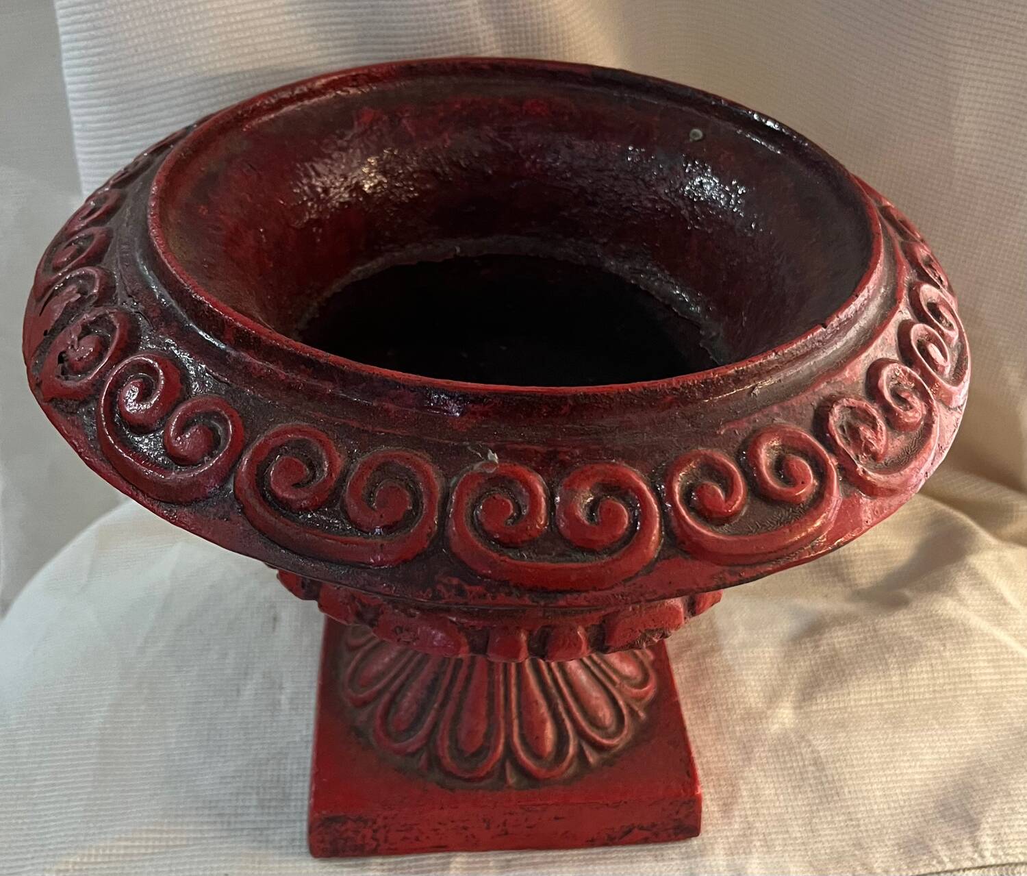 Cast iron basin