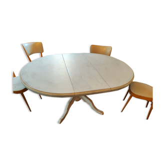 Table ronde piètement central style gustavien