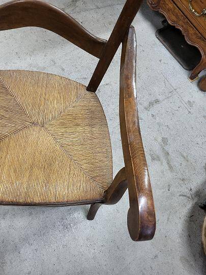 Old 19th century walnut straw armchair n° 2
