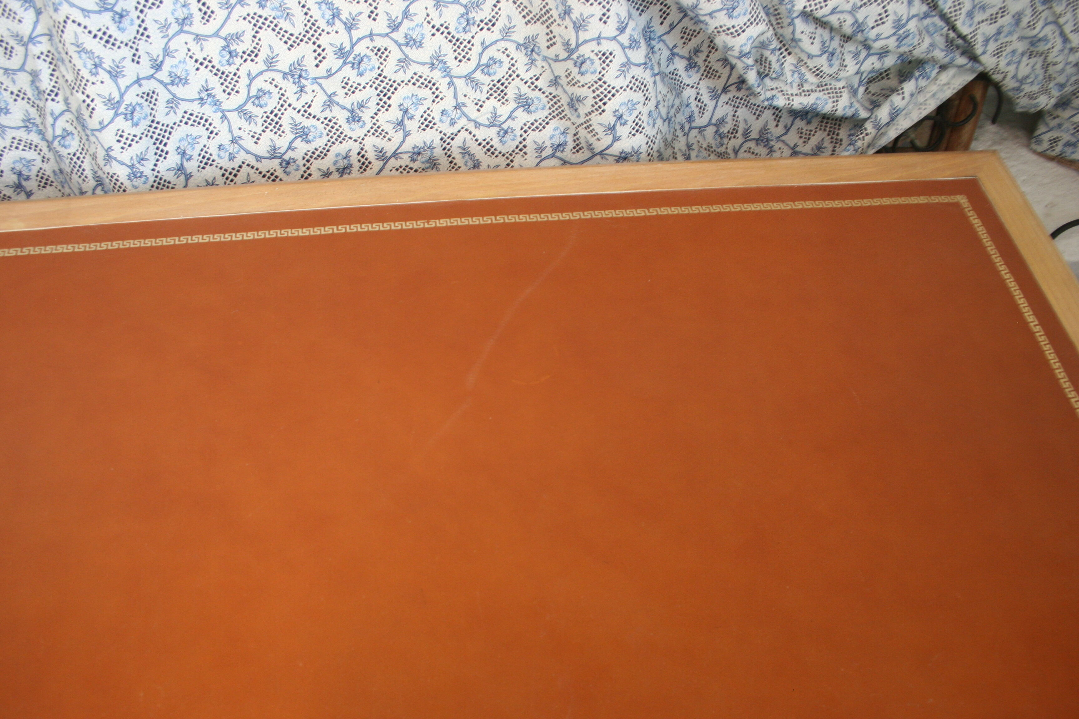 Flat desk louis XVI style