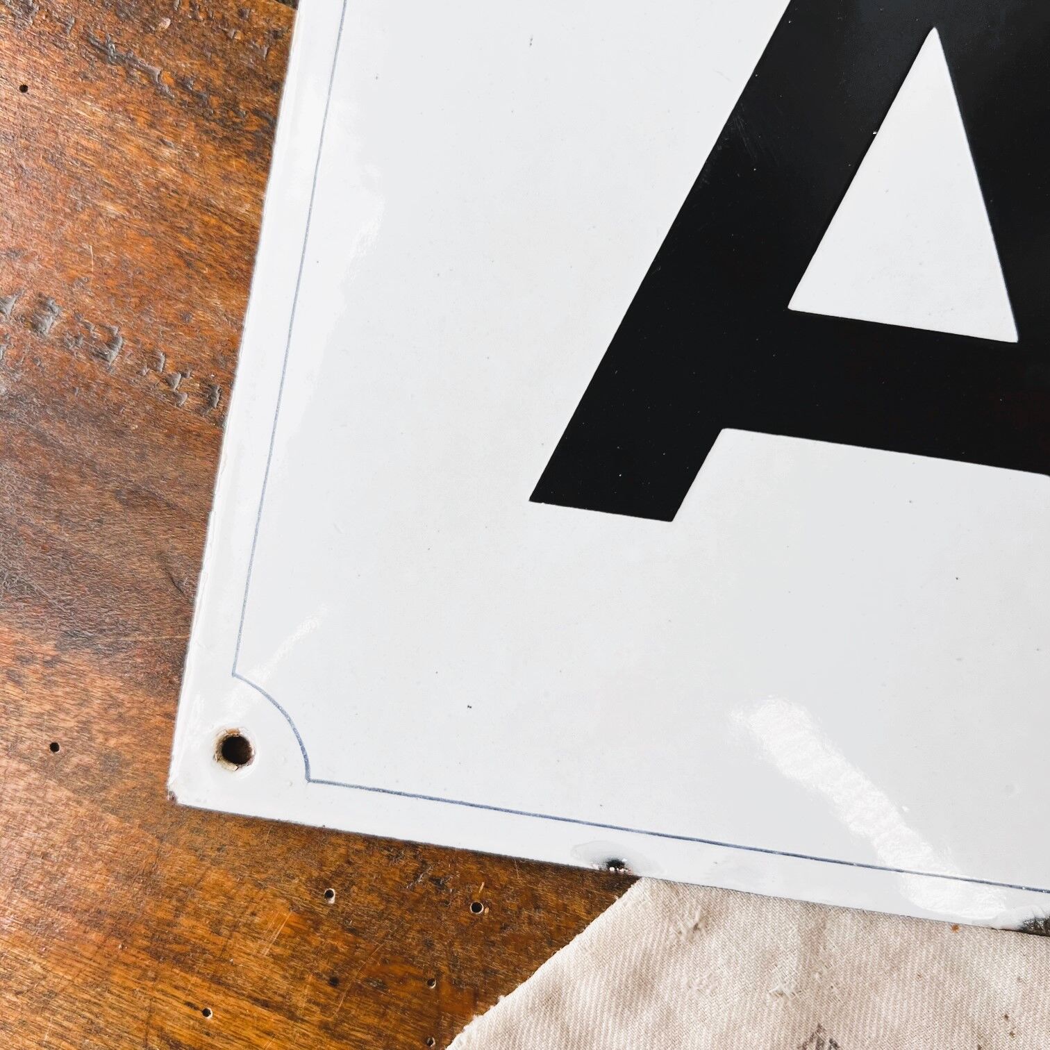 Curved enamelled plate "Letter A"