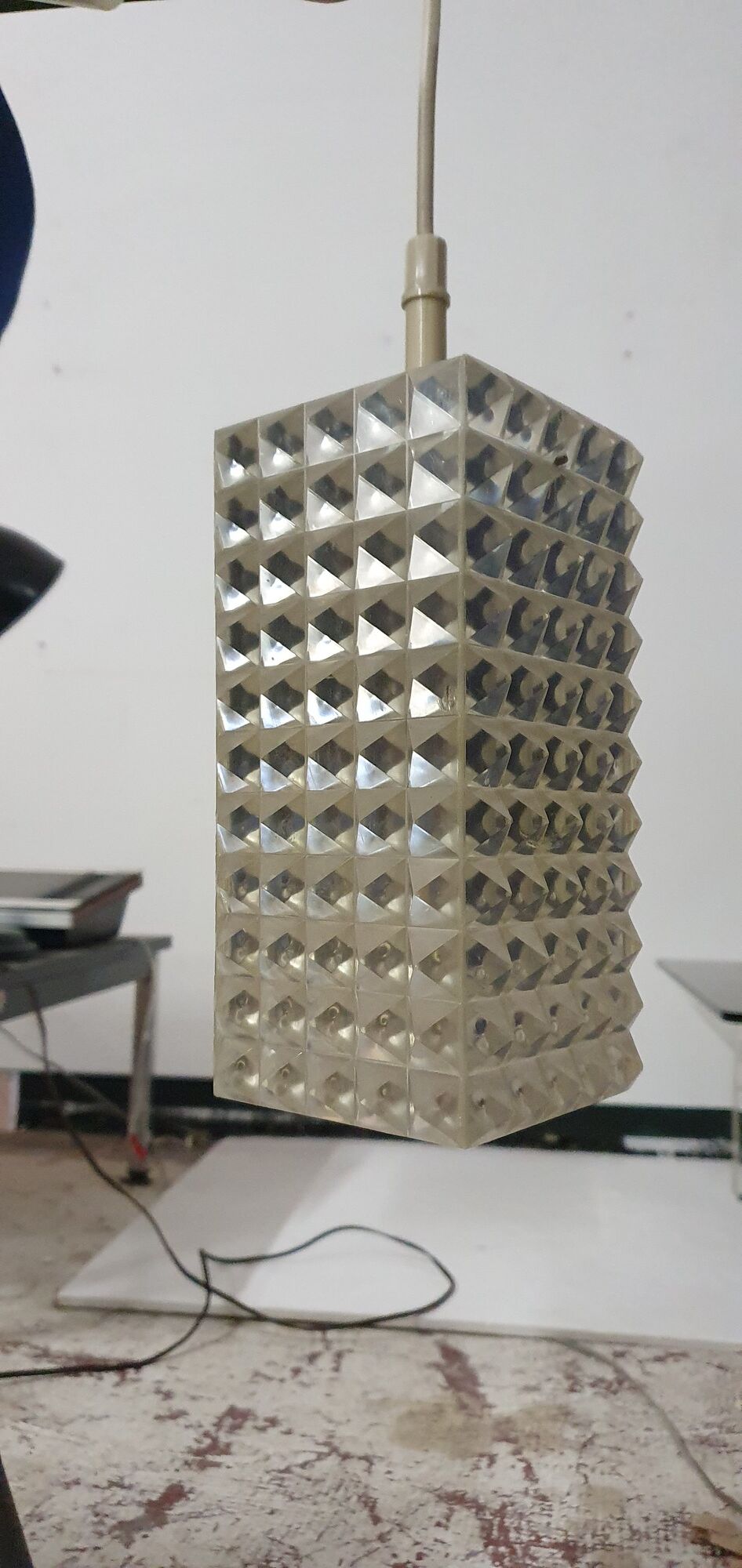 Diamond ceiling lamp design Aloys Gangkofner edition Erco