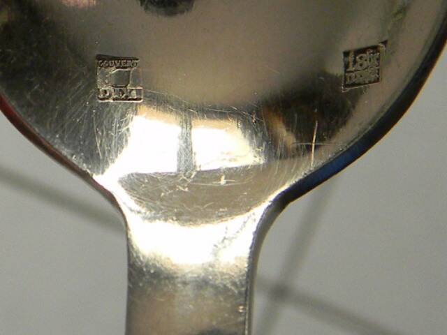 Set of 12 Art Deco silver-plated metal teaspoons. DIXI.
