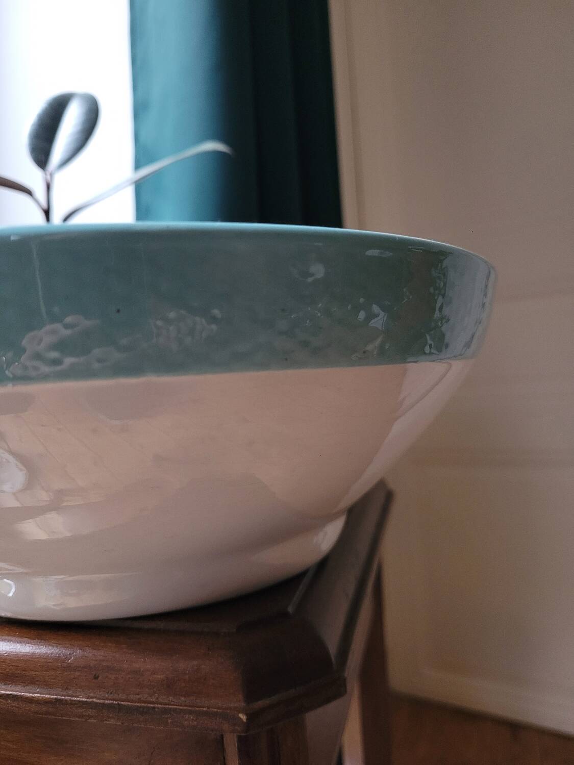 Large L’Amandinoise salad bowl