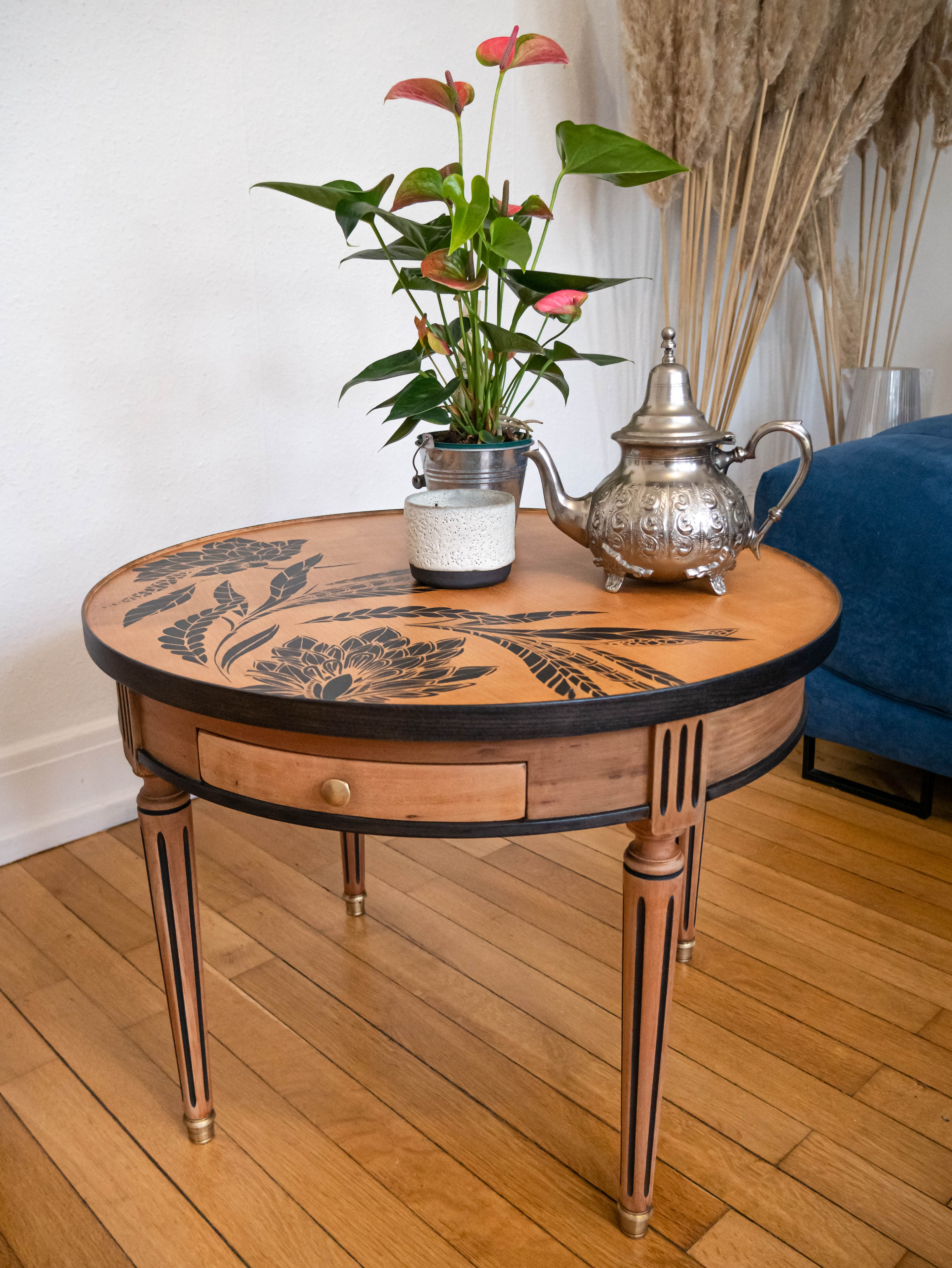 Round wooden hot water bottle coffee table