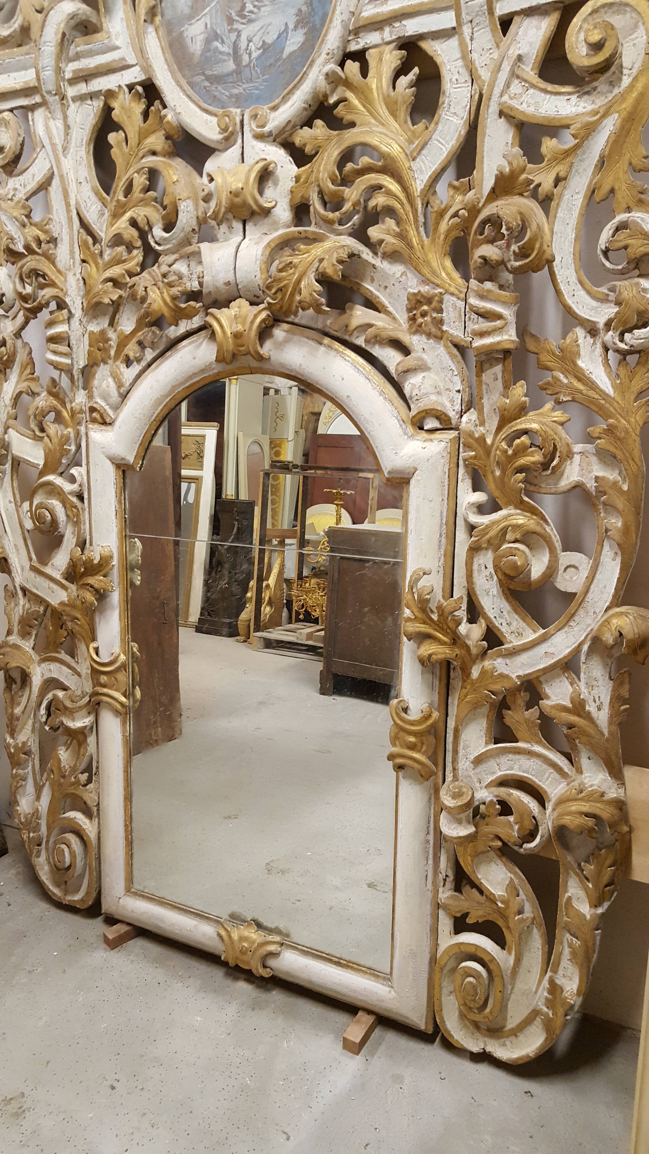 Monumental trumeau in lacquered and gilded carved wood end of the 17th century