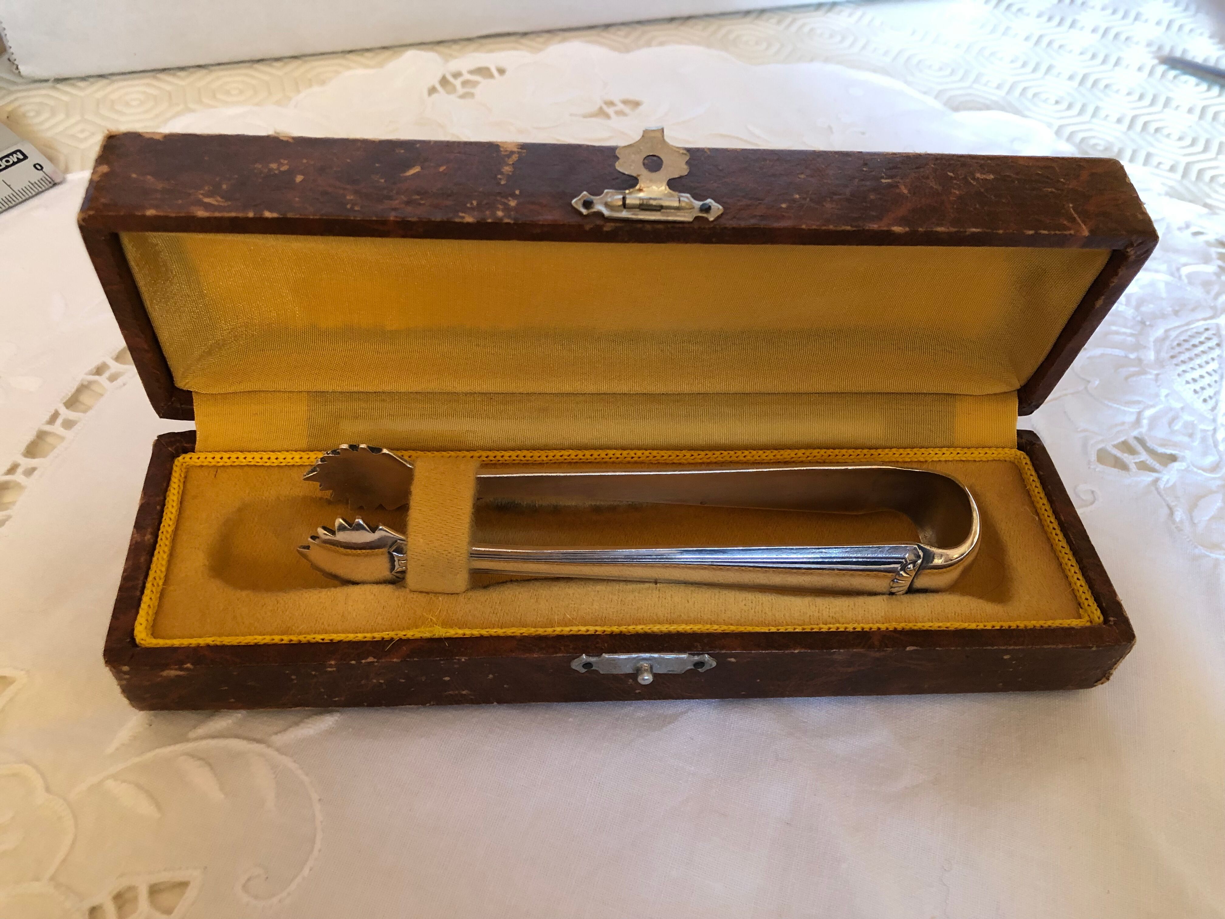 Silver metal sugar clamp