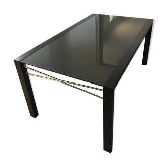 Sliding extension table