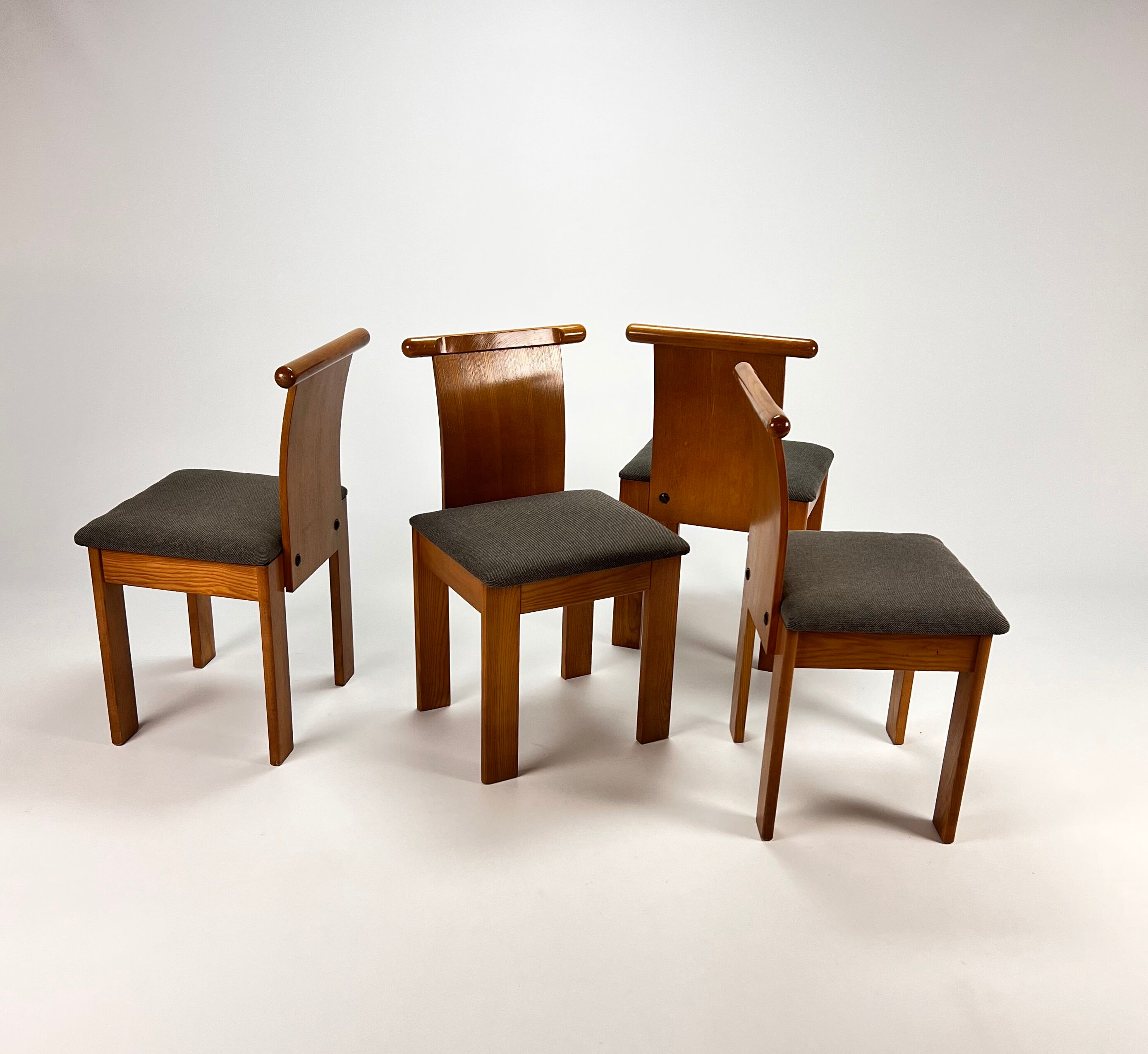 Set of 4 Italian Design Birchwood Dining Chairs, 1970s