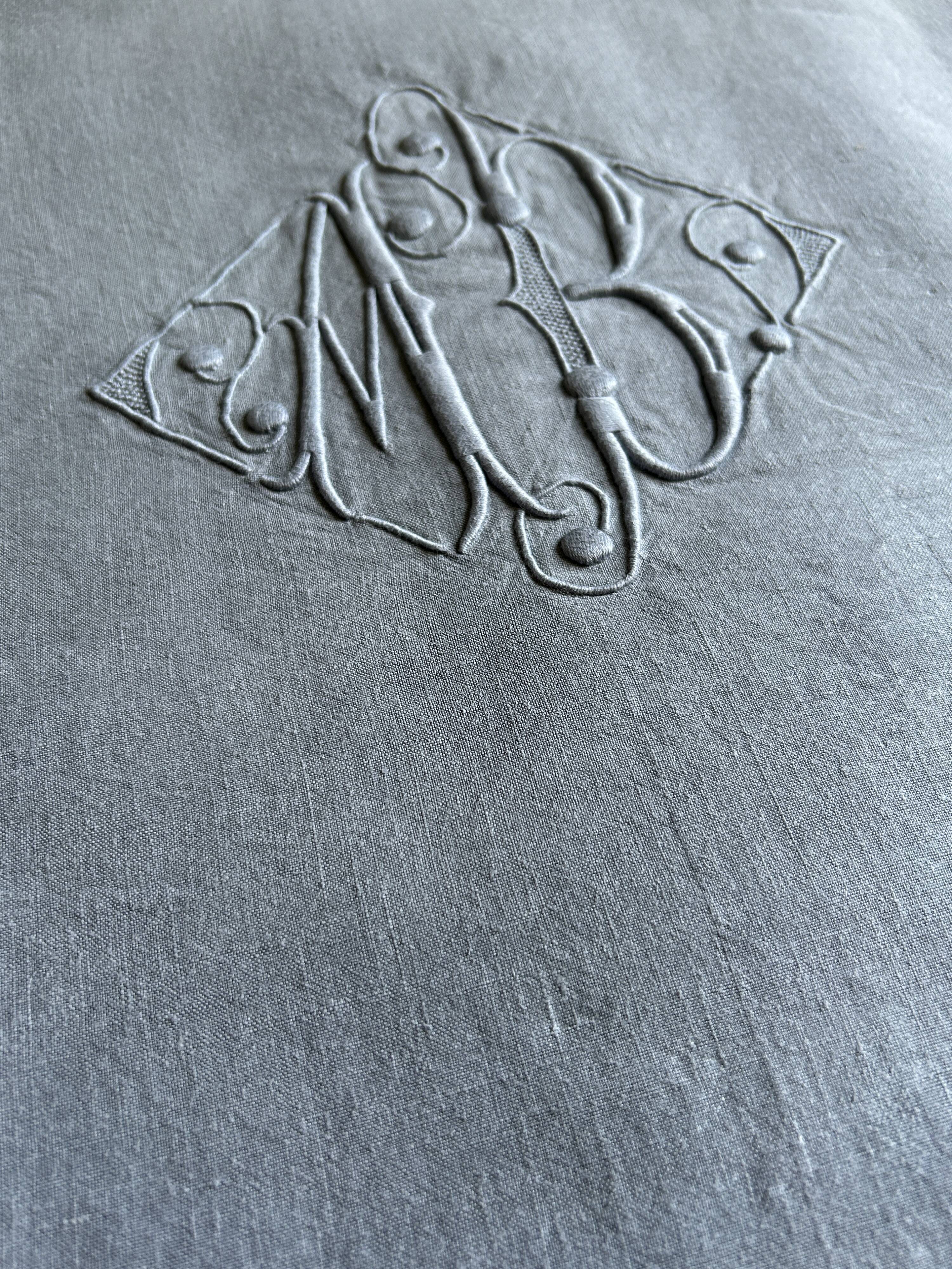 Antique Grey Linen Thread Sheet from the Roof of Paris